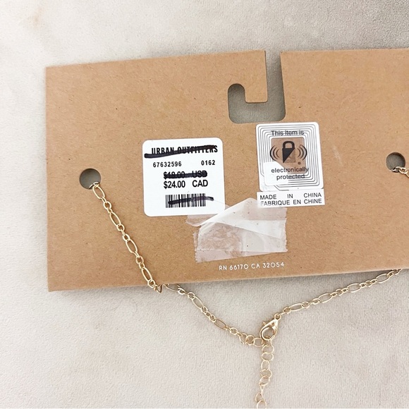 NWT Urban Outfitters Colorful Beaded Flower Chain Necklace - Picture 2 of 3